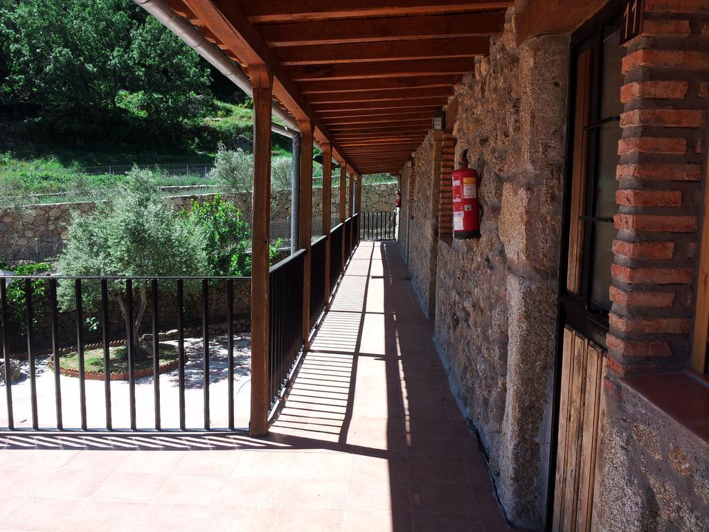 Albergue El Solitario 바뇨스 데 몬테마요르 객실 사진